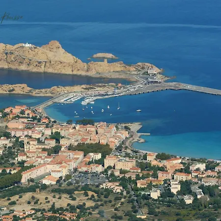 Les Pieds Dans L'eau T2 E Apartment *