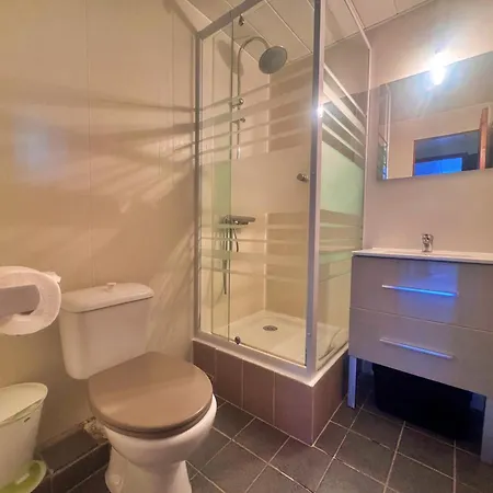 Appartement Les Pieds Dans L'eau T2 E *