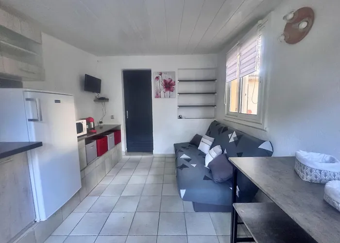 Les Pieds Dans L'eau T2 E *